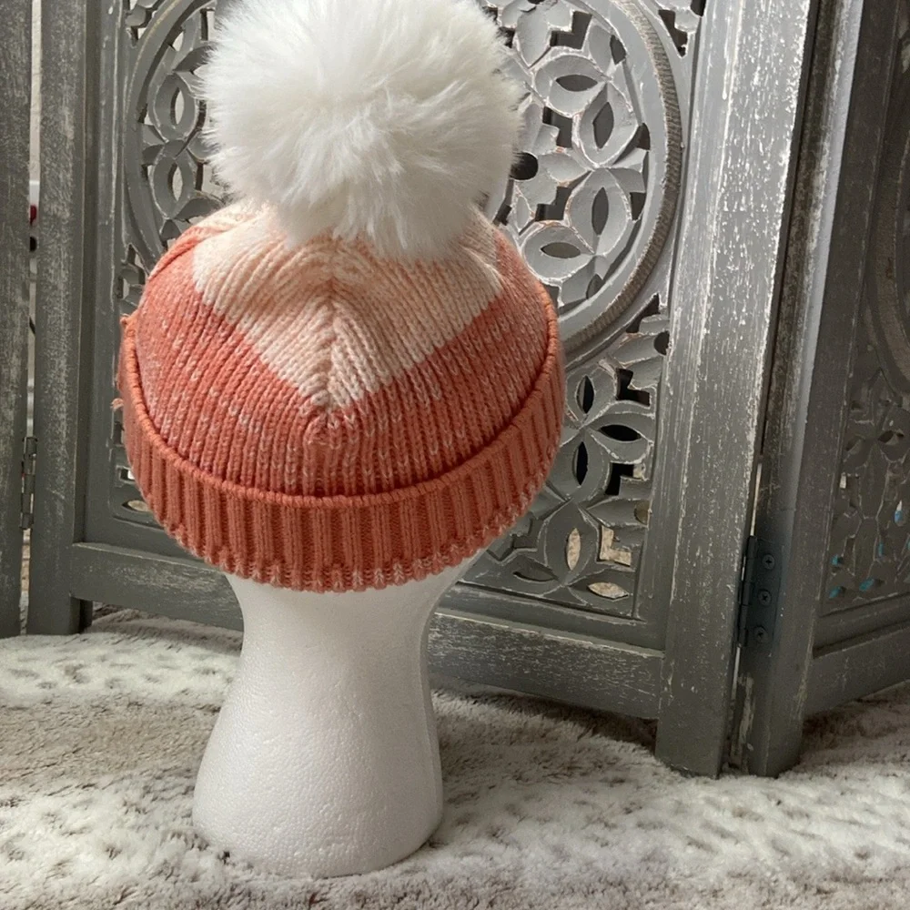 Orange peach white ombré knit beanie hat OS feminine pastel softgirl Barbiecore